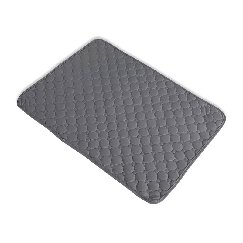Reusable & Washable Dog Pee Pad – Waterproof & Absorbent Training Mat for Puppies, Cats, Car Seats, Floors & Sofas